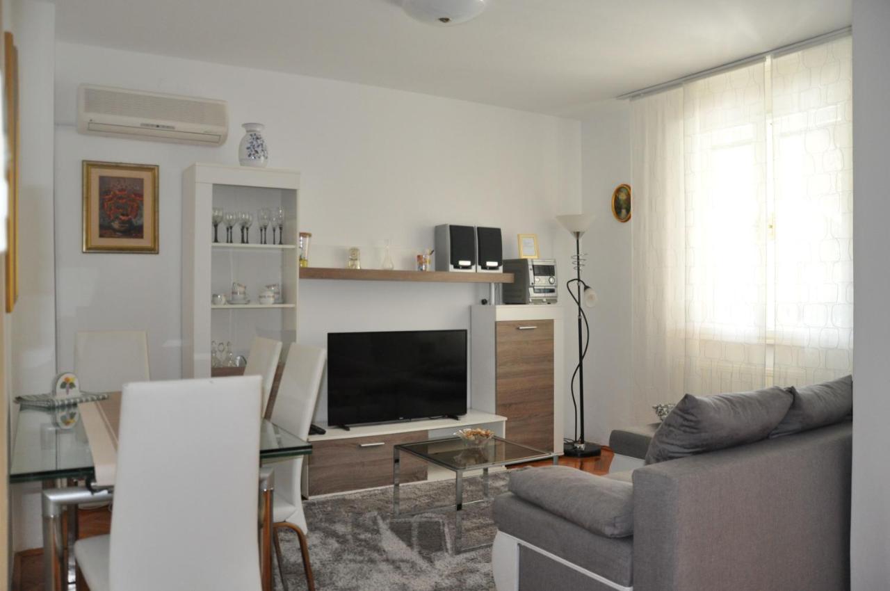 איזולה Apartmaji Stamcar מראה חיצוני תמונה